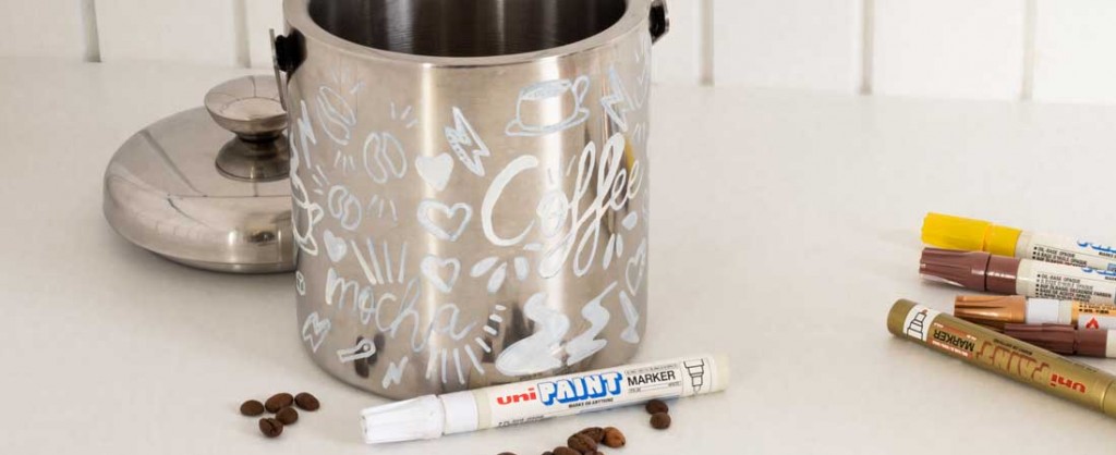 Customiseren van een metalen doos of blik met Uni Paint markers
